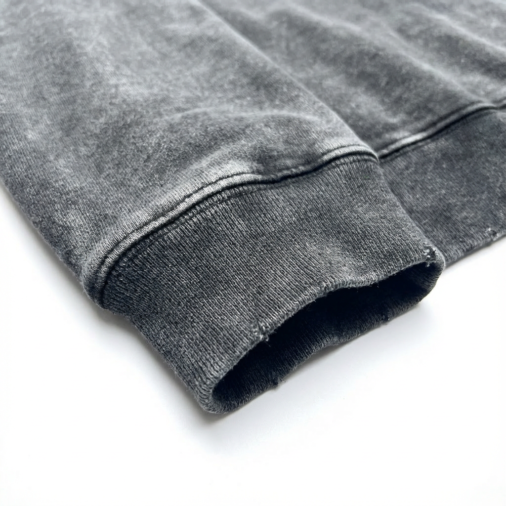 Chanel Paris Sweatshirt Cinza